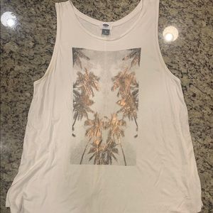 Old Navy whit with palm trees tank top 🌴